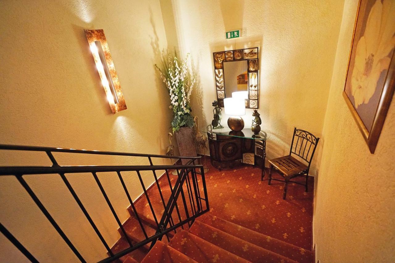 Hotel Und Restaurant Buehlhaus Eibenstock Eksteriør billede