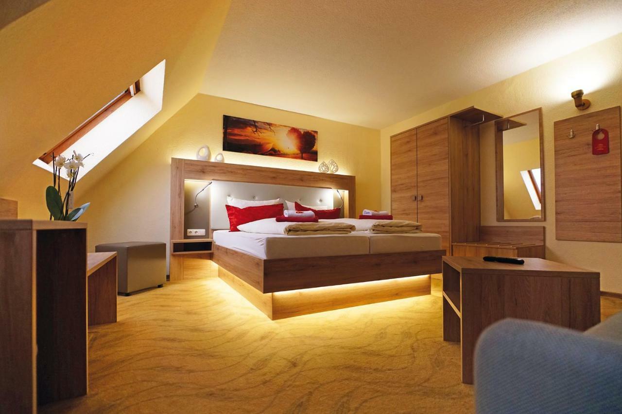 Hotel Und Restaurant Buehlhaus Eibenstock Eksteriør billede